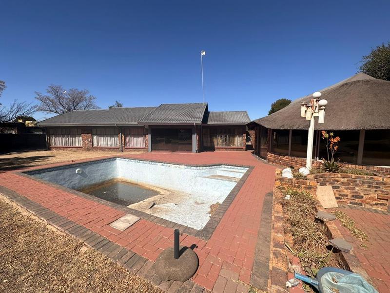 4 Bedroom Property for Sale in Bedworth Park Gauteng