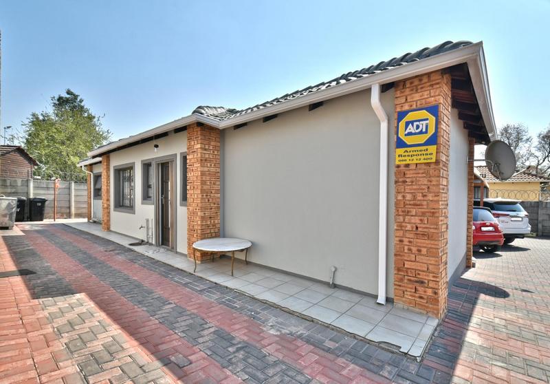 3 Bedroom Property for Sale in Moffat View Gauteng