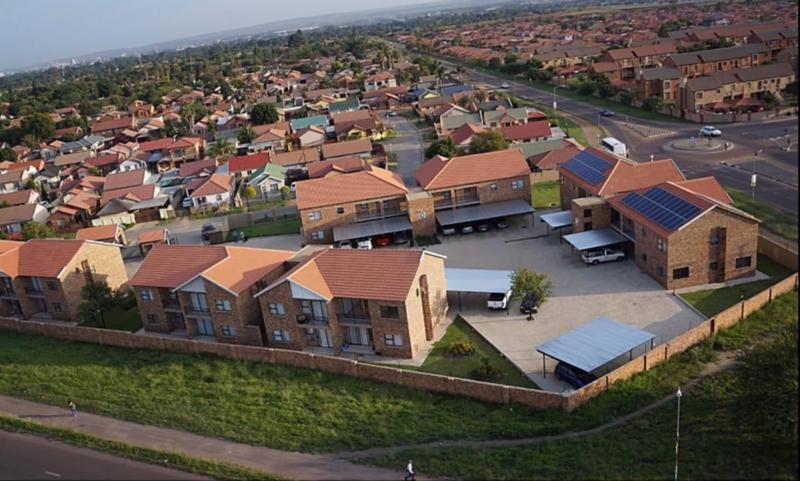 To Let 2 Bedroom Property for Rent in Karenpark Gauteng