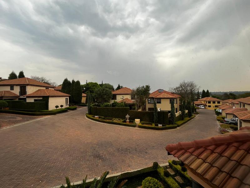 To Let 3 Bedroom Property for Rent in Waterkloof Ridge Gauteng