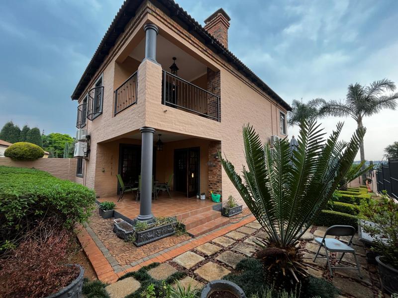 To Let 3 Bedroom Property for Rent in Waterkloof Ridge Gauteng