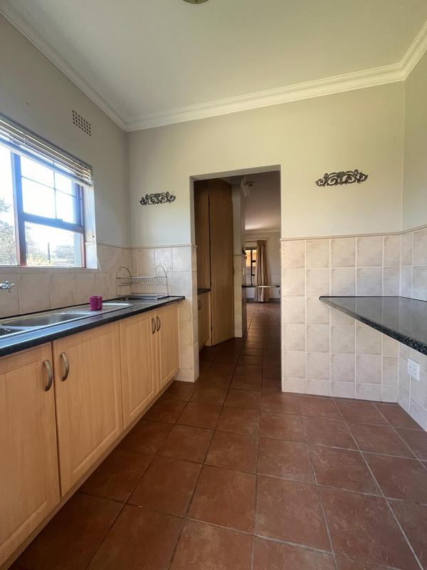 To Let 3 Bedroom Property for Rent in Waterkloof Ridge Gauteng