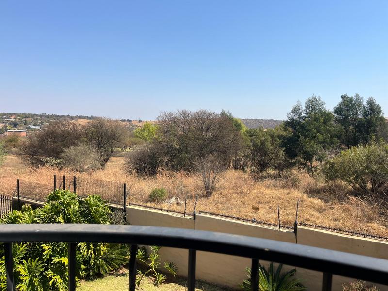 To Let 3 Bedroom Property for Rent in Waterkloof Ridge Gauteng