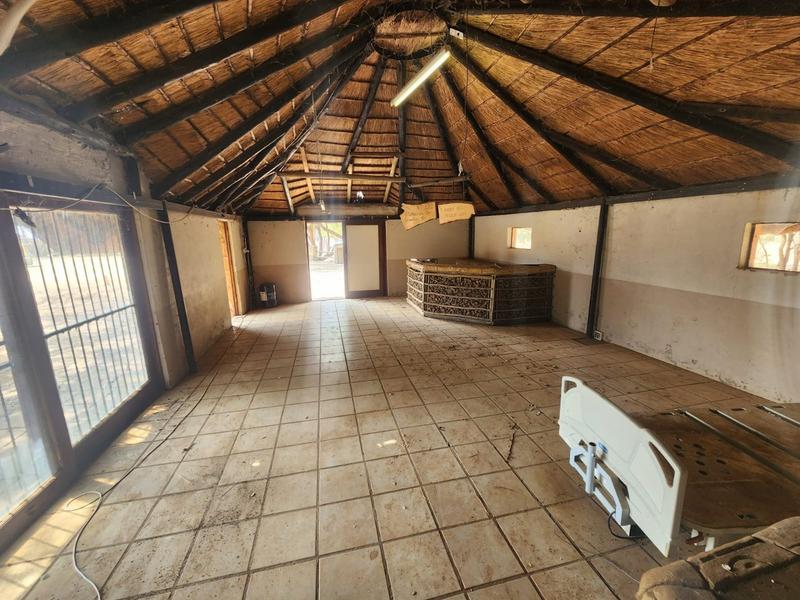 11 Bedroom Property for Sale in Hekpoort Gauteng