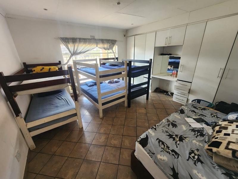 11 Bedroom Property for Sale in Hekpoort Gauteng