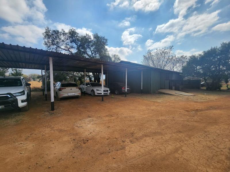 11 Bedroom Property for Sale in Hekpoort Gauteng