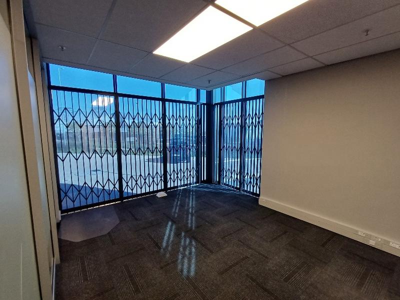 To Let commercial Property for Rent in Louwlardia Gauteng