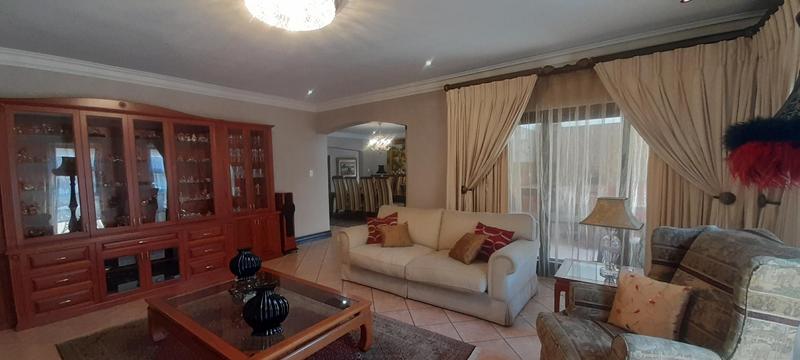 5 Bedroom Property for Sale in Midstream Estate Gauteng