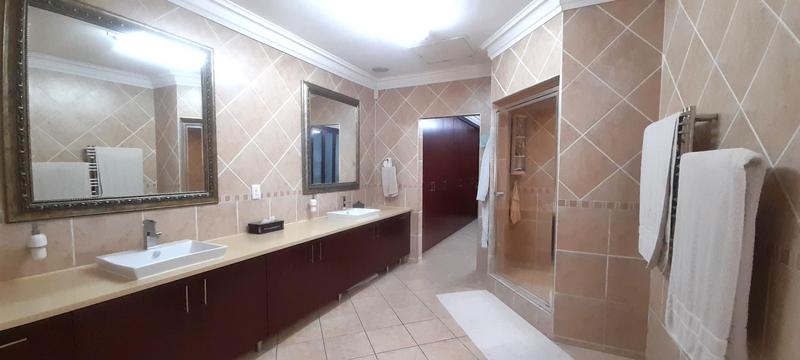 5 Bedroom Property for Sale in Midstream Estate Gauteng