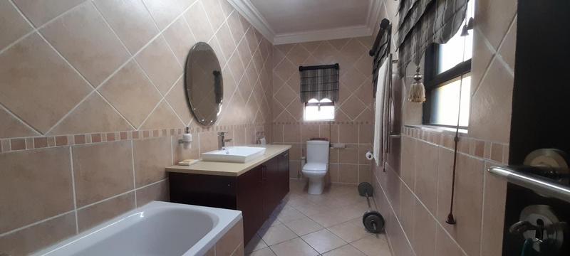 5 Bedroom Property for Sale in Midstream Estate Gauteng