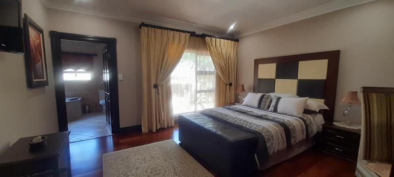 5 Bedroom Property for Sale in Midstream Estate Gauteng