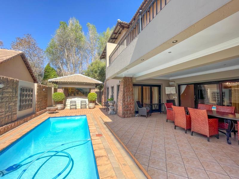 5 Bedroom Property for Sale in Midstream Estate Gauteng