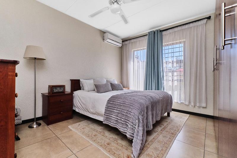 2 Bedroom Property for Sale in Beverley Gauteng