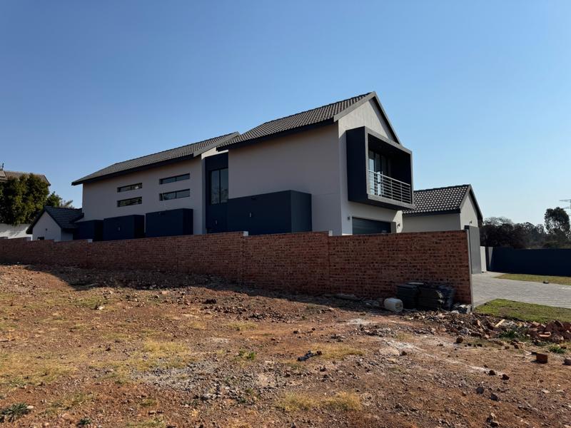 4 Bedroom Property for Sale in Eldo Village Estate Gauteng