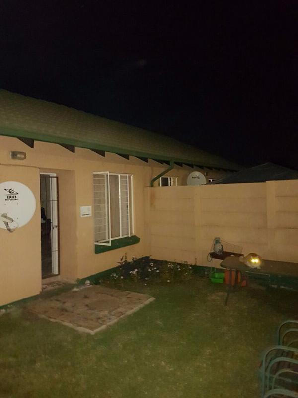 To Let 2 Bedroom Property for Rent in Wierda Park Gauteng