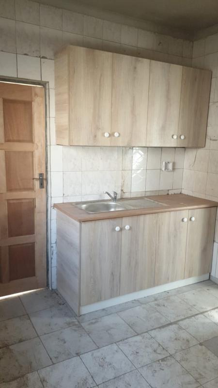 To Let 1 Bedroom Property for Rent in Kensington Gauteng