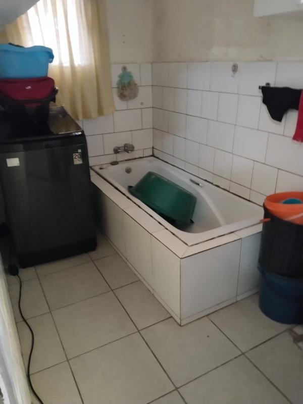 To Let 2 Bedroom Property for Rent in Kensington Gauteng