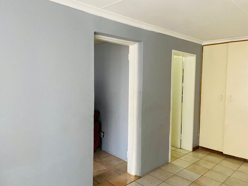 To Let 2 Bedroom Property for Rent in Kensington Gauteng