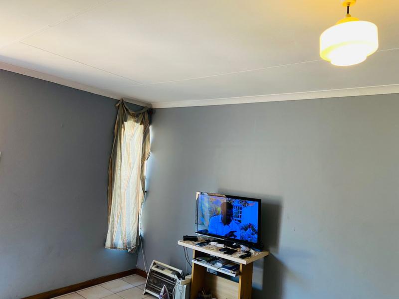 To Let 2 Bedroom Property for Rent in Kensington Gauteng