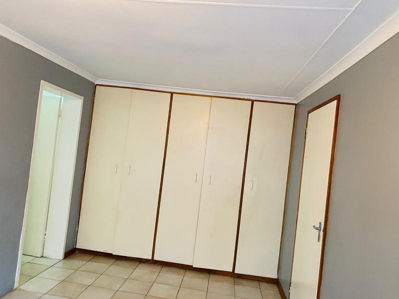 To Let 2 Bedroom Property for Rent in Kensington Gauteng