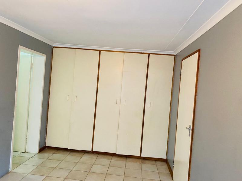 To Let 2 Bedroom Property for Rent in Kensington Gauteng