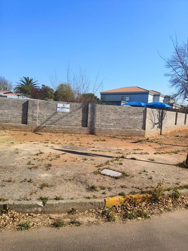 0 Bedroom Property for Sale in Wychwood Gauteng