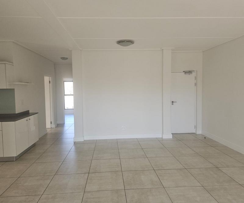 To Let 3 Bedroom Property for Rent in The Polofields Gauteng