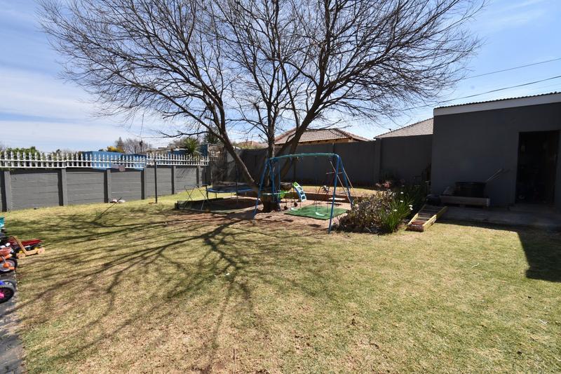 3 Bedroom Property for Sale in Krugersdorp North Gauteng