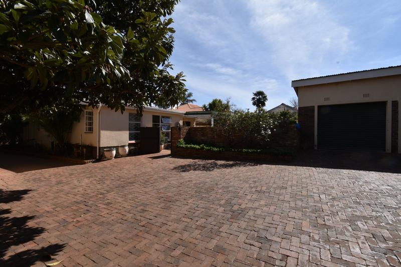 4 Bedroom Property for Sale in Krugersdorp North Gauteng