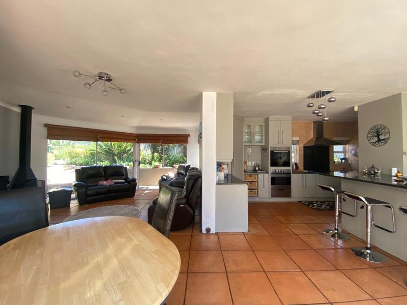 4 Bedroom Property for Sale in Lonehill Gauteng