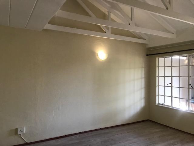 To Let 2 Bedroom Property for Rent in Sterrewag Gauteng