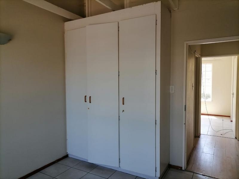 To Let 2 Bedroom Property for Rent in Sterrewag Gauteng