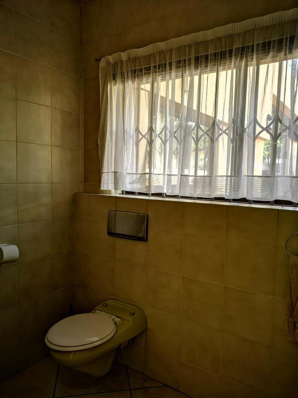 To Let 3 Bedroom Property for Rent in Waterkloof Ridge Gauteng