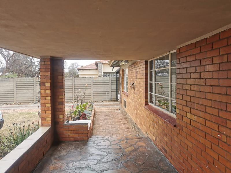 To Let 3 Bedroom Property for Rent in Casseldale Gauteng