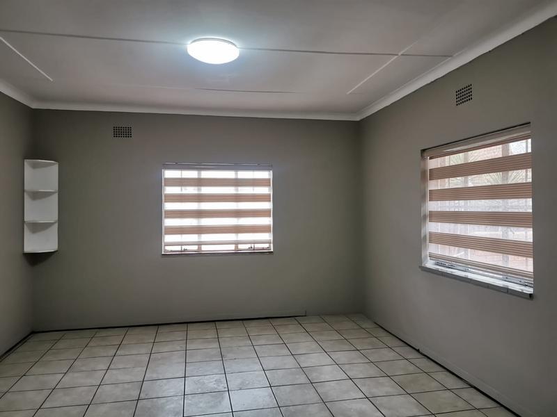 To Let 3 Bedroom Property for Rent in Casseldale Gauteng