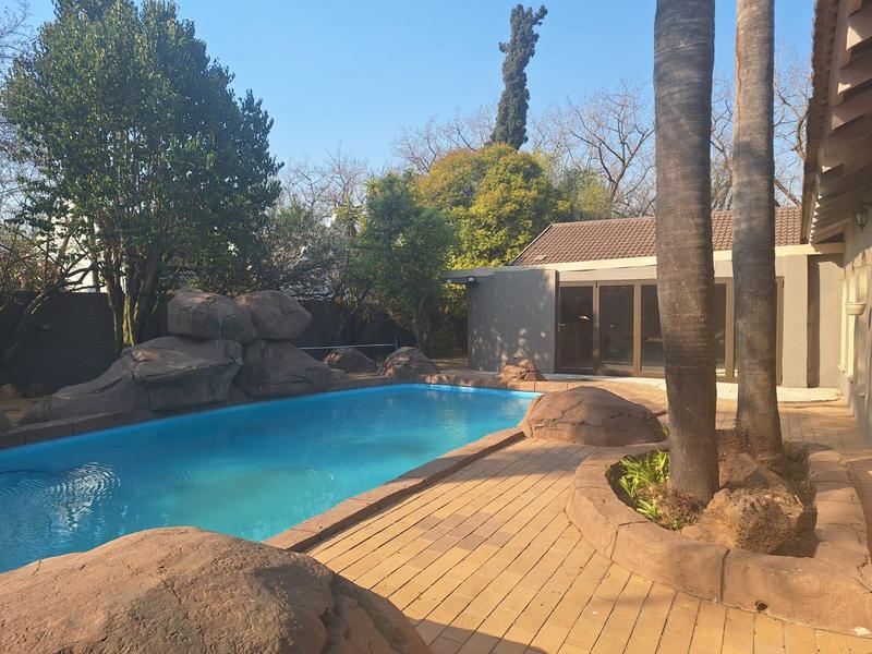 To Let 5 Bedroom Property for Rent in Presidents Dam Gauteng