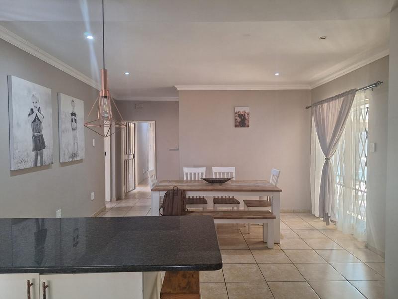 To Let 5 Bedroom Property for Rent in Presidents Dam Gauteng