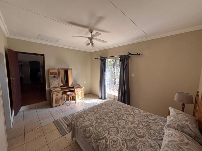 To Let 2 Bedroom Property for Rent in Lanseria Gauteng