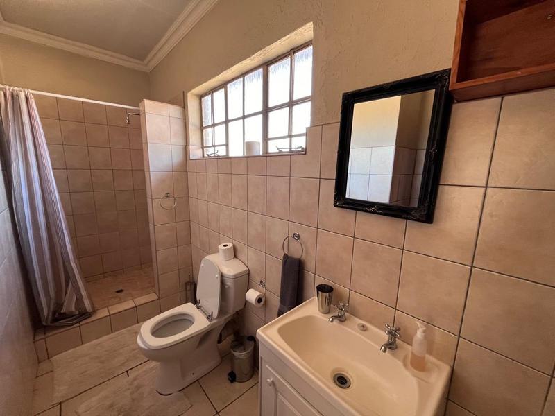 To Let 2 Bedroom Property for Rent in Lanseria Gauteng