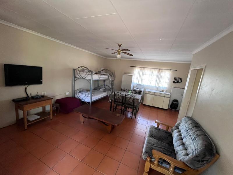 To Let 1 Bedroom Property for Rent in Lanseria Gauteng