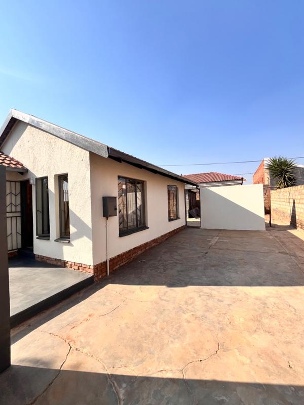 2 Bedroom Property for Sale in Soshanguve Gauteng