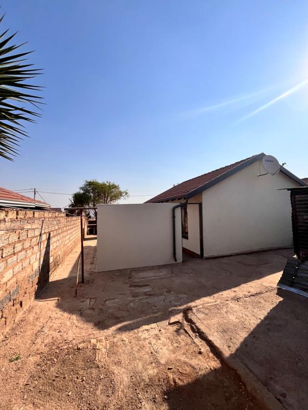 2 Bedroom Property for Sale in Soshanguve Gauteng