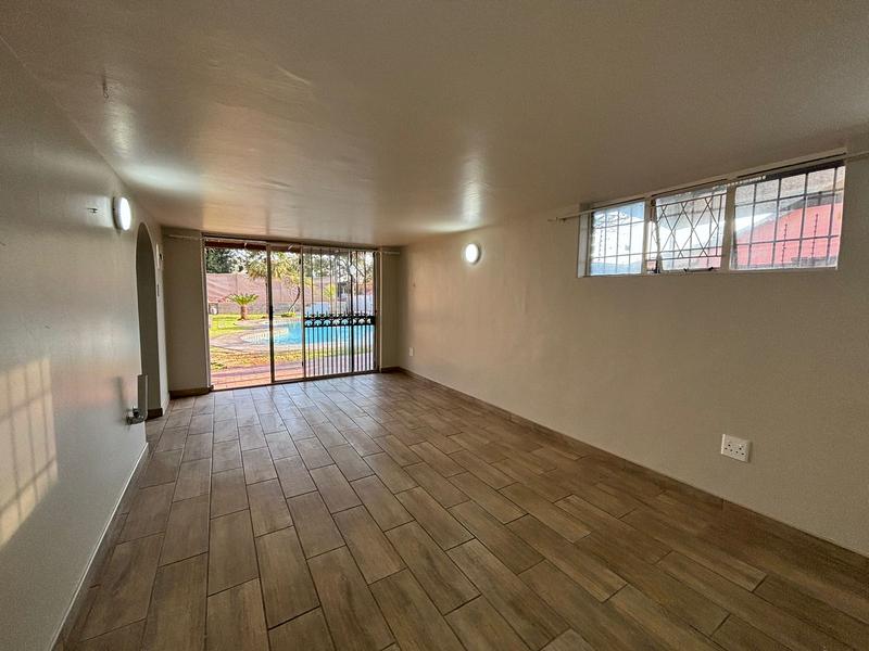 4 Bedroom Property for Sale in Florida Park Gauteng