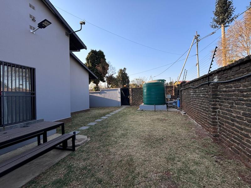 4 Bedroom Property for Sale in Florida Park Gauteng