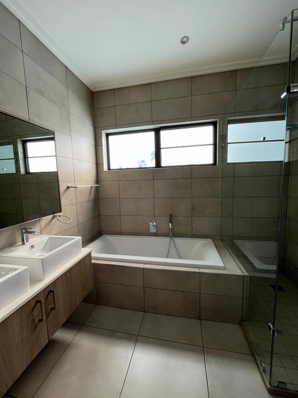 3 Bedroom Property for Sale in Brooklyn Gauteng