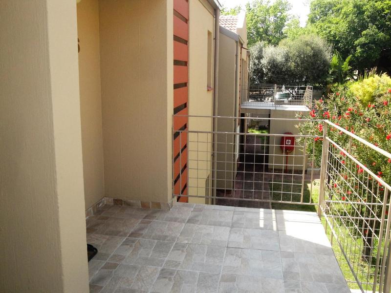 2 Bedroom Property for Sale in Bedford Gardens Gauteng