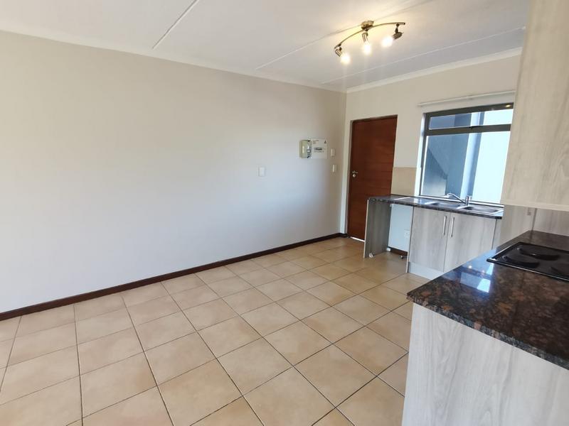 2 Bedroom Property for Sale in Greenstone Hill Gauteng