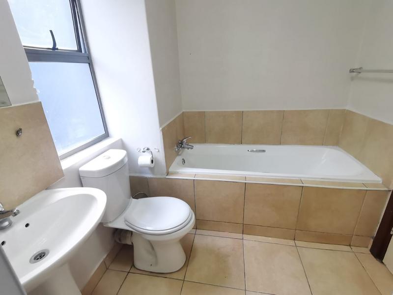 2 Bedroom Property for Sale in Greenstone Hill Gauteng