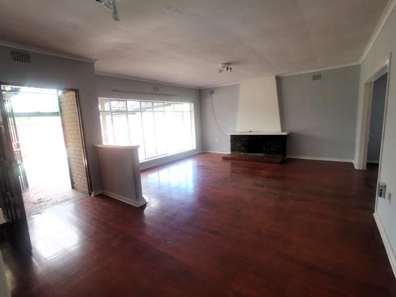 7 Bedroom Property for Sale in Parkdene Gauteng