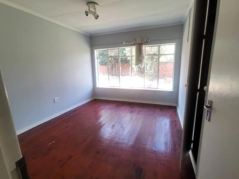 7 Bedroom Property for Sale in Parkdene Gauteng